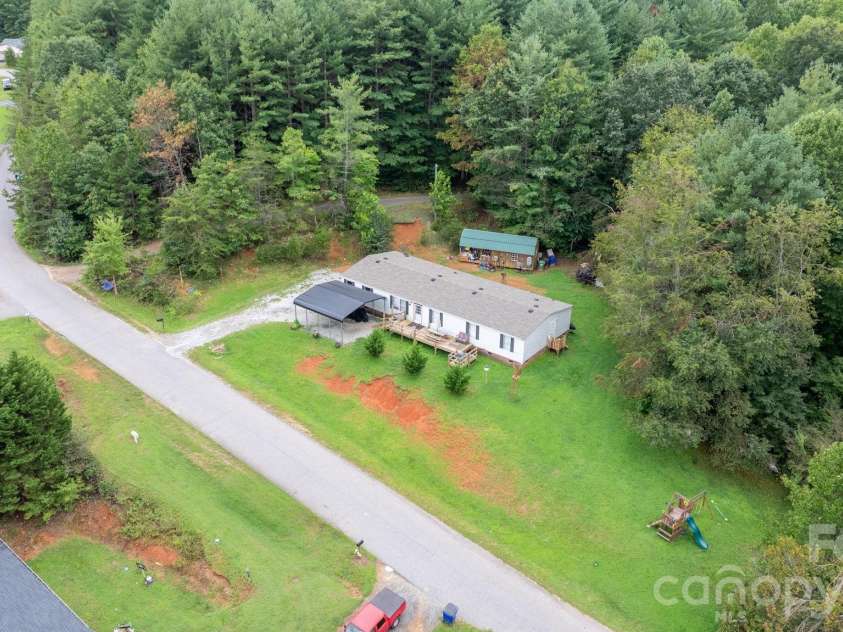 2461 Shadowbrook Drive, Lenoir, NC 28645.  MLS# CAR4420754, YatesRealty ID 49611. 