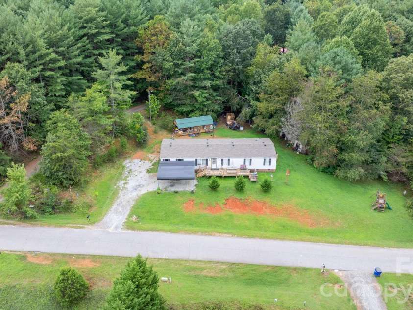 2461 Shadowbrook Drive, Lenoir, NC 28645.  MLS# CAR4420754, YatesRealty ID 49611. 