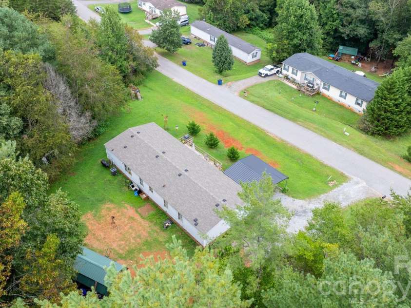 2461 Shadowbrook Drive, Lenoir, NC 28645.  MLS# CAR4420754, YatesRealty ID 49611. 