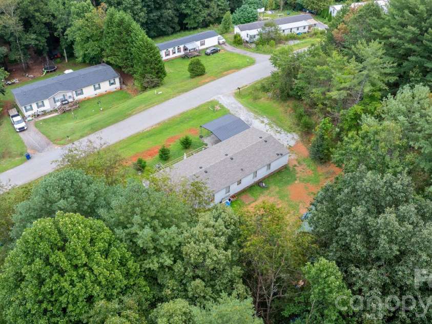 2461 Shadowbrook Drive, Lenoir, NC 28645.  MLS# CAR4420754, YatesRealty ID 49611. 