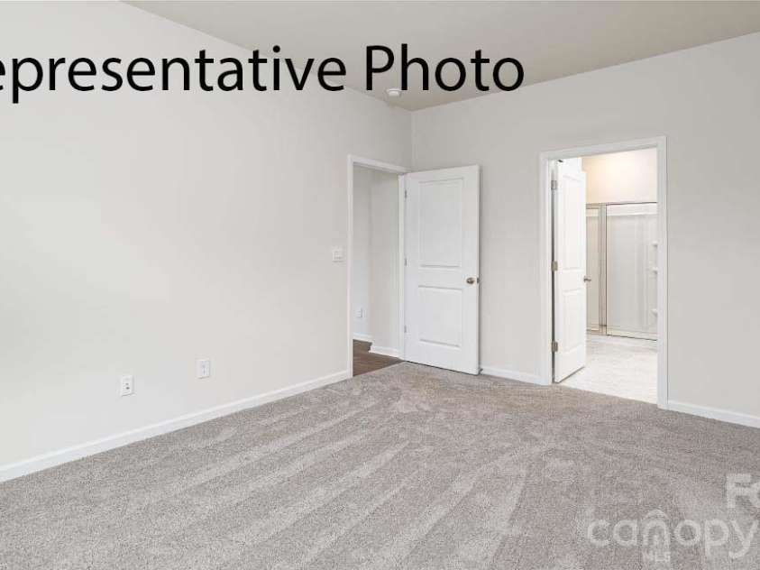 3617 Honey Locust Lane, Gastonia, NC 28056.  MLS# CAR4422952, YatesRealty ID 49617. 