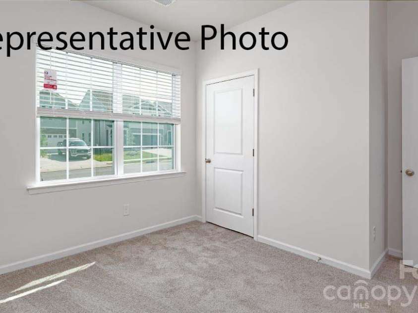 3617 Honey Locust Lane, Gastonia, NC 28056.  MLS# CAR4422952, YatesRealty ID 49617. 