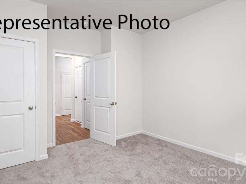 3617 Honey Locust Lane, Gastonia, NC 28056.  MLS# CAR4422952, YatesRealty ID 49617. 