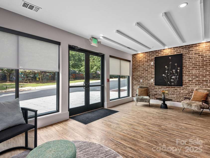 55 Market Street, Asheville, NC 28801.  MLS# CAR4285668, YatesRealty ID 4962. Building's Foyer