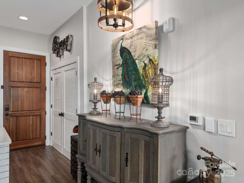 55 Market Street, Asheville, NC 28801.  MLS# CAR4321009, YatesRealty ID 4962. 