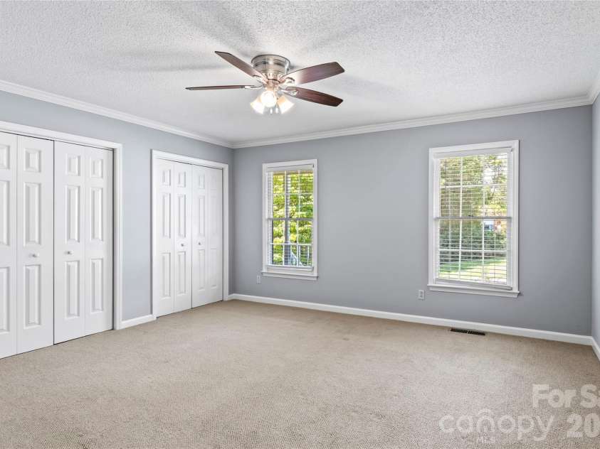 2513 Newington Court, Clemmons, NC 27012.  MLS# CAR4422934, YatesRealty ID 49621. 