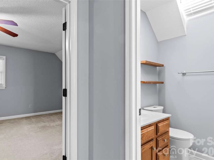 2513 Newington Court, Clemmons, NC 27012.  MLS# CAR4422934, YatesRealty ID 49621. 