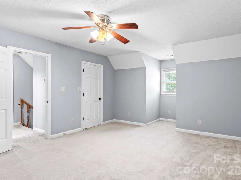 2513 Newington Court, Clemmons, NC 27012.  MLS# CAR4422934, YatesRealty ID 49621. 
