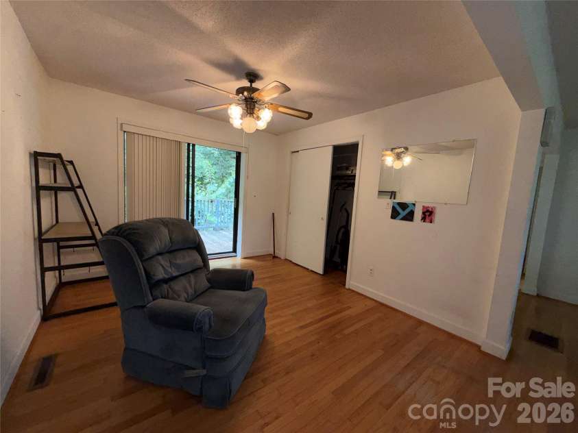 75 Enchantment Circle, Etowah, NC 28729.  MLS# CAR4420135, YatesRealty ID 49623. 