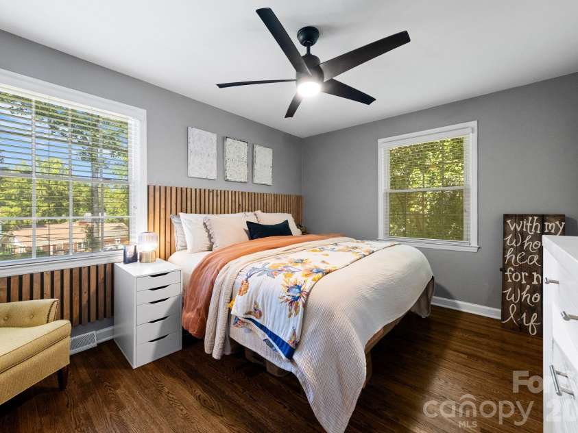 4021 Rutherford Drive, Charlotte, NC 28210.  MLS# CAR4420020, YatesRealty ID 49624. 