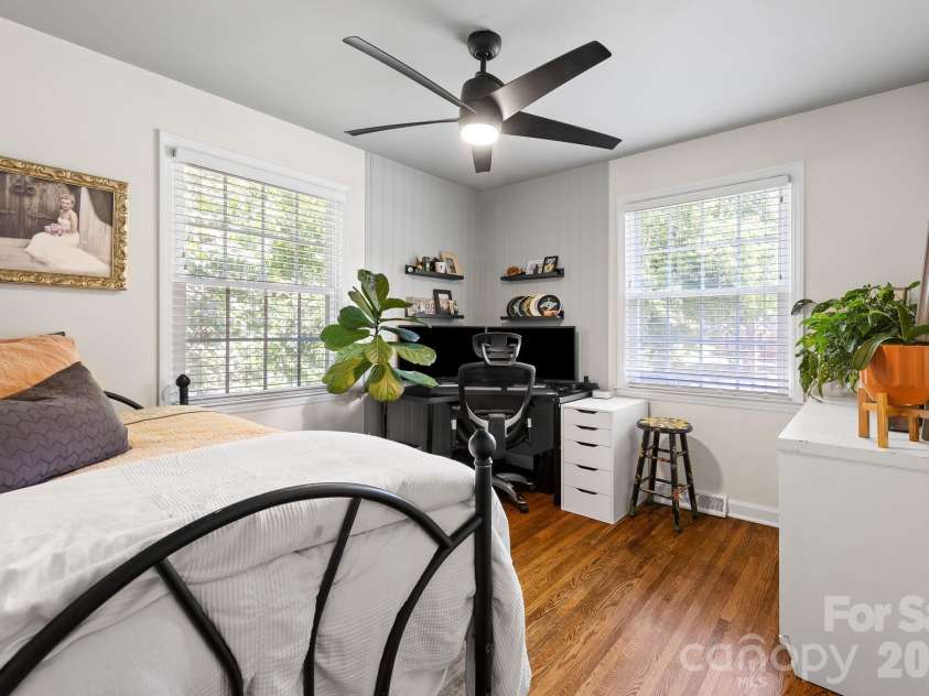 4021 Rutherford Drive, Charlotte, NC 28210.  MLS# CAR4420020, YatesRealty ID 49624. 