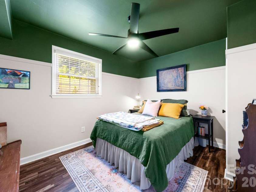 4021 Rutherford Drive, Charlotte, NC 28210.  MLS# CAR4420020, YatesRealty ID 49624. 