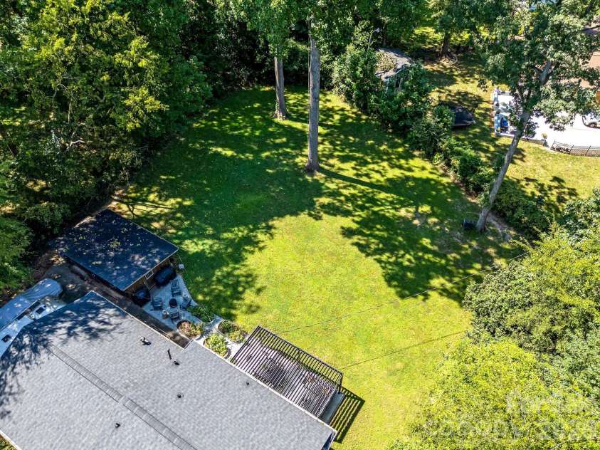 4021 Rutherford Drive, Charlotte, NC 28210.  MLS# CAR4420020, YatesRealty ID 49624. 