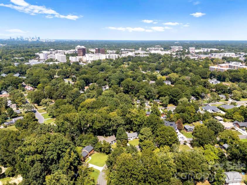 4021 Rutherford Drive, Charlotte, NC 28210.  MLS# CAR4420020, YatesRealty ID 49624. 