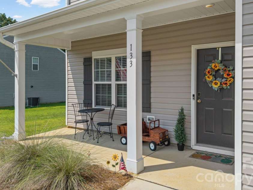 133 Stone Hollow Road, Lexington, NC 27295.  MLS# CAR4414561, YatesRealty ID 49625. 