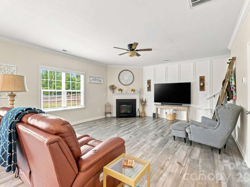 133 Stone Hollow Road, Lexington, NC 27295.  MLS# CAR4414561, YatesRealty ID 49625. 