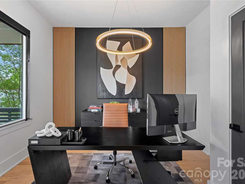 2200 Parson Street, Charlotte, NC 28205.  MLS# CAR4407491, YatesRealty ID 49626. 