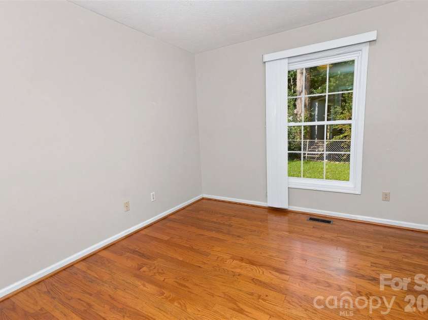 30 Morning Glory Lane, Weaverville, NC 28787.  MLS# CAR4423008, YatesRealty ID 49627. 
