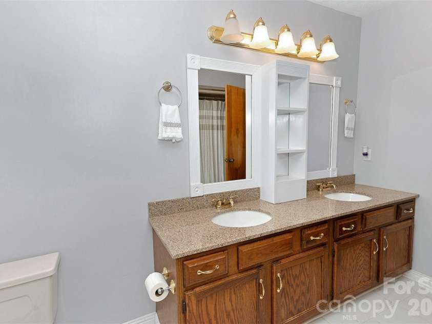 30 Morning Glory Lane, Weaverville, NC 28787.  MLS# CAR4423008, YatesRealty ID 49627. 