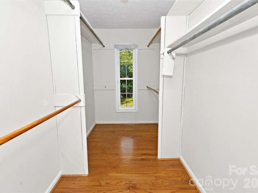 30 Morning Glory Lane, Weaverville, NC 28787.  MLS# CAR4423008, YatesRealty ID 49627. 