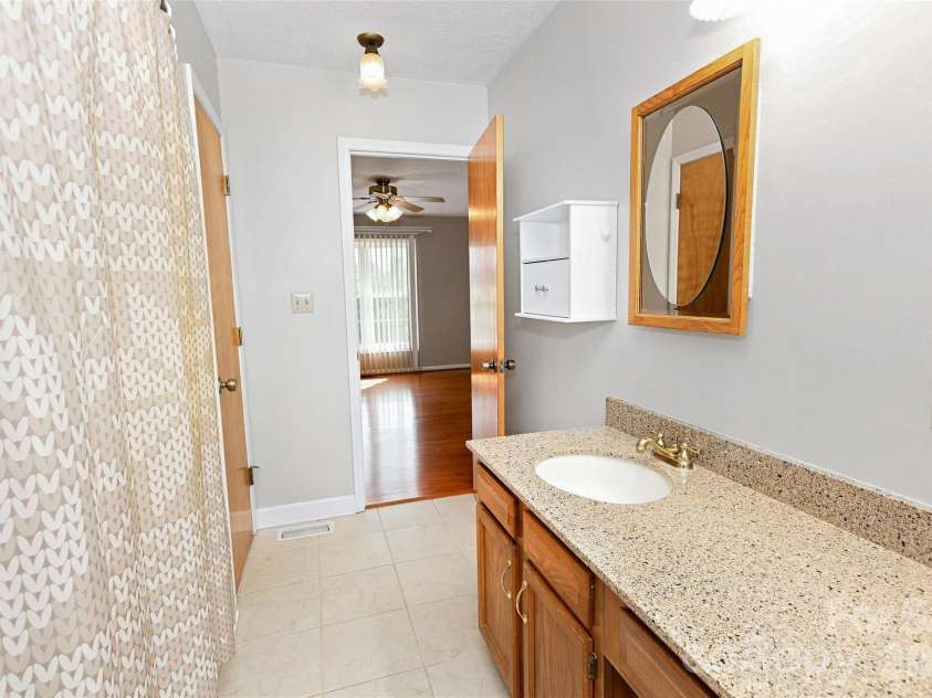 30 Morning Glory Lane, Weaverville, NC 28787.  MLS# CAR4423008, YatesRealty ID 49627. 