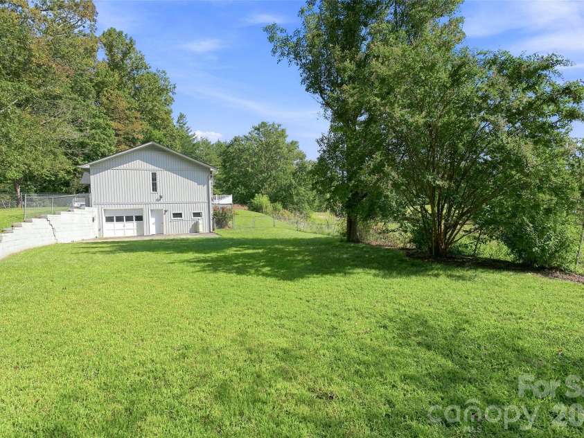30 Morning Glory Lane, Weaverville, NC 28787.  MLS# CAR4423008, YatesRealty ID 49627. 