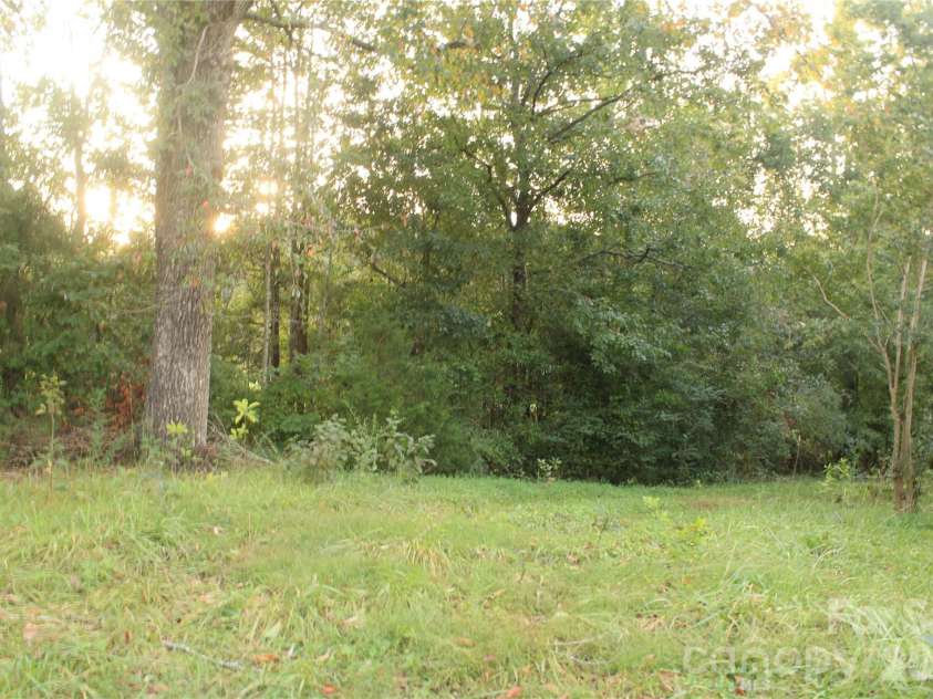 579 Hollis Road, Ellenboro, NC 28040.  MLS# CAR4422930, YatesRealty ID 49628. 