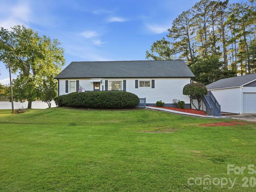 4420 Tucker Road, Belmont, NC 28012.  MLS# CAR4398600, YatesRealty ID 49629. 