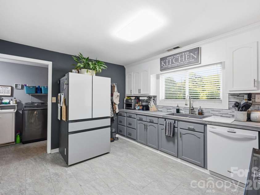 4420 Tucker Road, Belmont, NC 28012.  MLS# CAR4398600, YatesRealty ID 49629. 