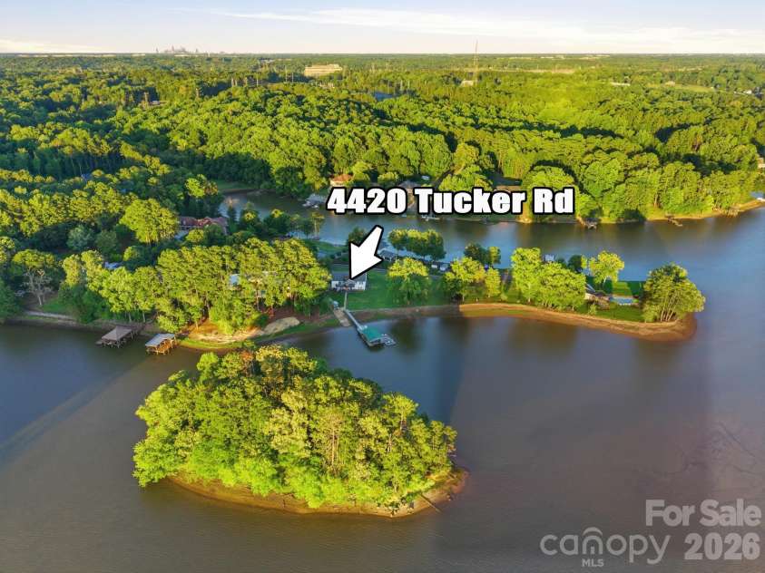 4420 Tucker Road, Belmont, NC 28012.  MLS# CAR4398600, YatesRealty ID 49629. 