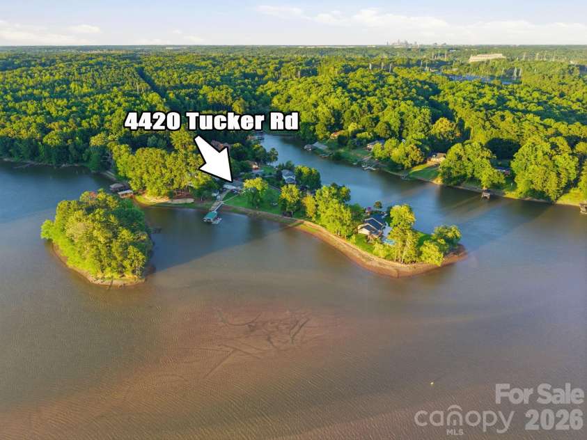 4420 Tucker Road, Belmont, NC 28012.  MLS# CAR4398600, YatesRealty ID 49629. 