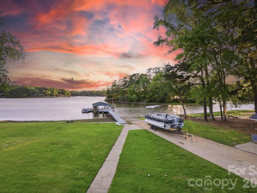 4420 Tucker Road, Belmont, NC 28012.  MLS# CAR4398600, YatesRealty ID 49629. Boat Ramp
