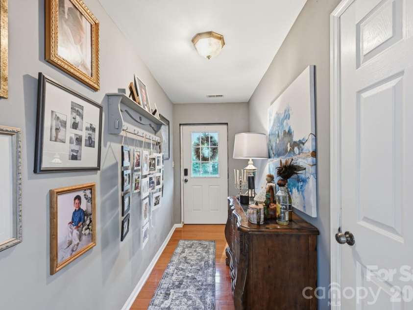 4420 Tucker Road, Belmont, NC 28012.  MLS# CAR4398600, YatesRealty ID 49629. Foyer