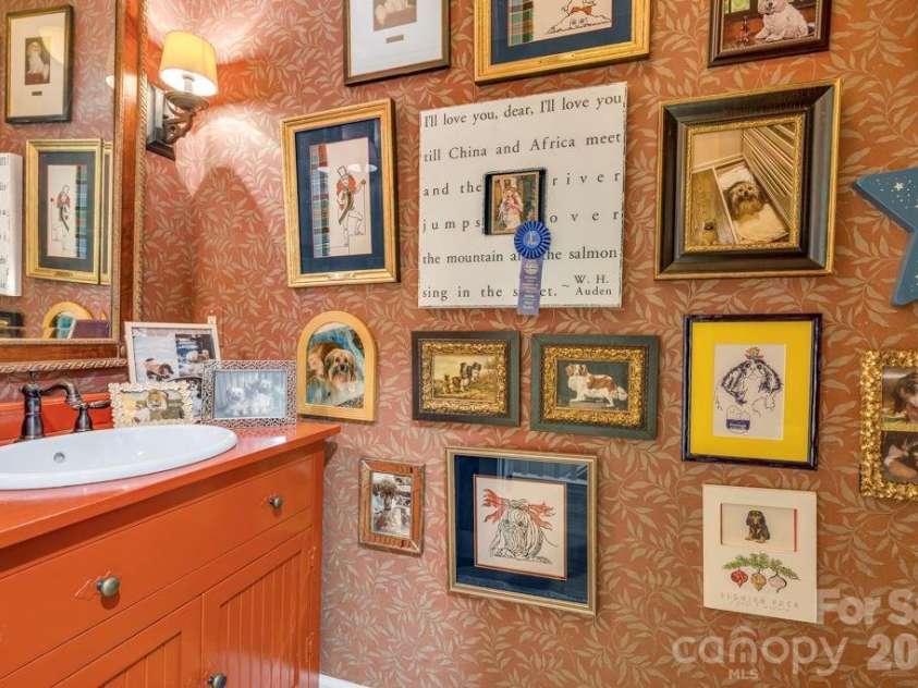 241 Wonderland Trail, Blowing Rock, NC 28605.  MLS# CAR4422812, YatesRealty ID 49630. 