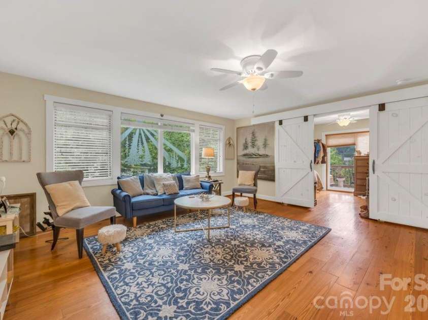 241 Wonderland Trail, Blowing Rock, NC 28605.  MLS# CAR4422812, YatesRealty ID 49630. 