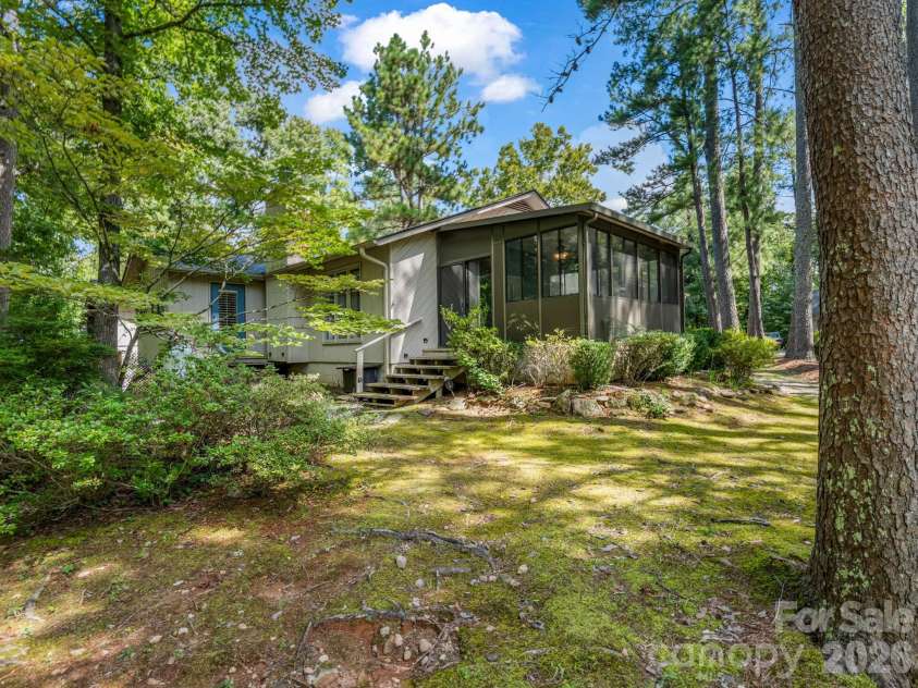 55 Diamond Ridge Lane, Columbus, NC 28722.  MLS# CAR4422585, YatesRealty ID 49631. 