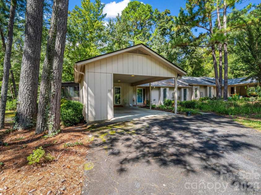 55 Diamond Ridge Lane, Columbus, NC 28722.  MLS# CAR4422585, YatesRealty ID 49631. 