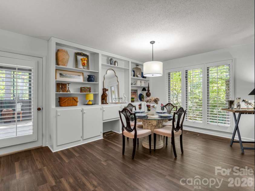 55 Diamond Ridge Lane, Columbus, NC 28722.  MLS# CAR4422585, YatesRealty ID 49631. 