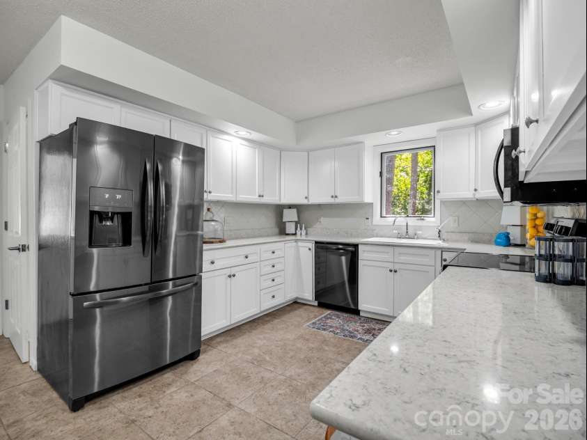 55 Diamond Ridge Lane, Columbus, NC 28722.  MLS# CAR4422585, YatesRealty ID 49631. 