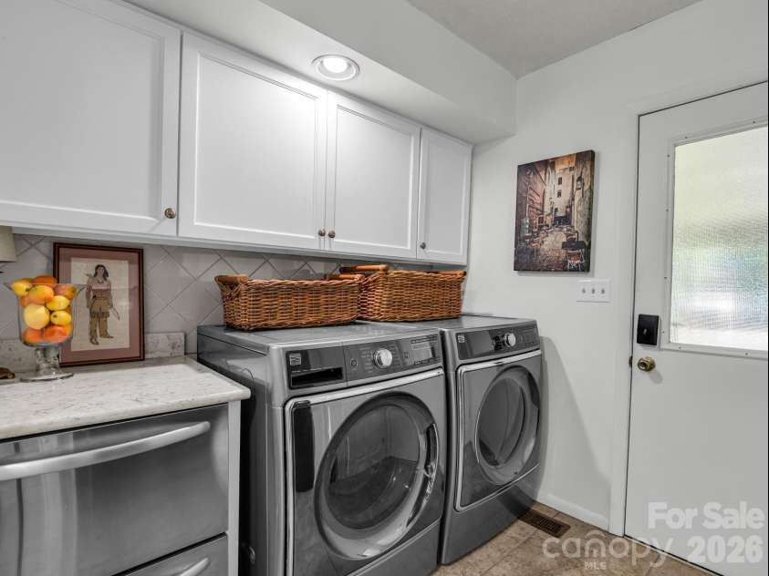 55 Diamond Ridge Lane, Columbus, NC 28722.  MLS# CAR4422585, YatesRealty ID 49631. 