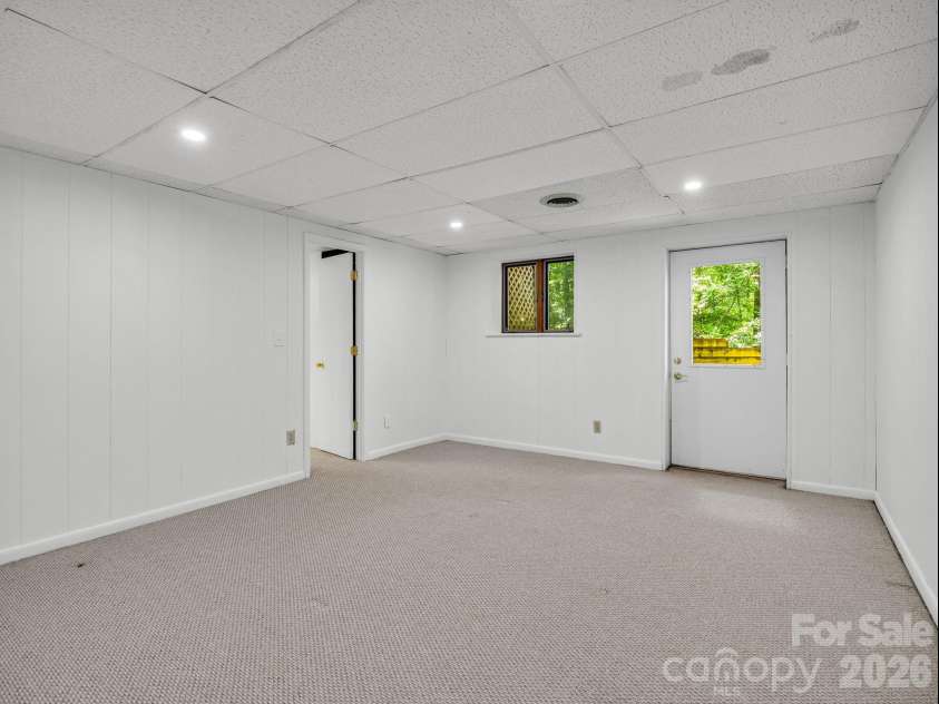 55 Diamond Ridge Lane, Columbus, NC 28722.  MLS# CAR4422585, YatesRealty ID 49631. 