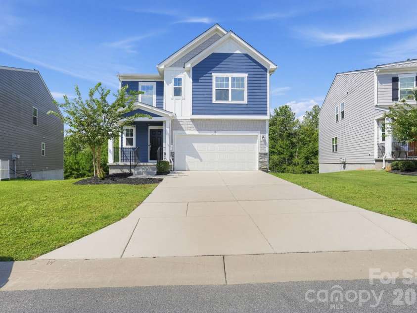 3152 Treyson Drive, Denver, NC 28037.  MLS# CAR4422697, YatesRealty ID 49632. 