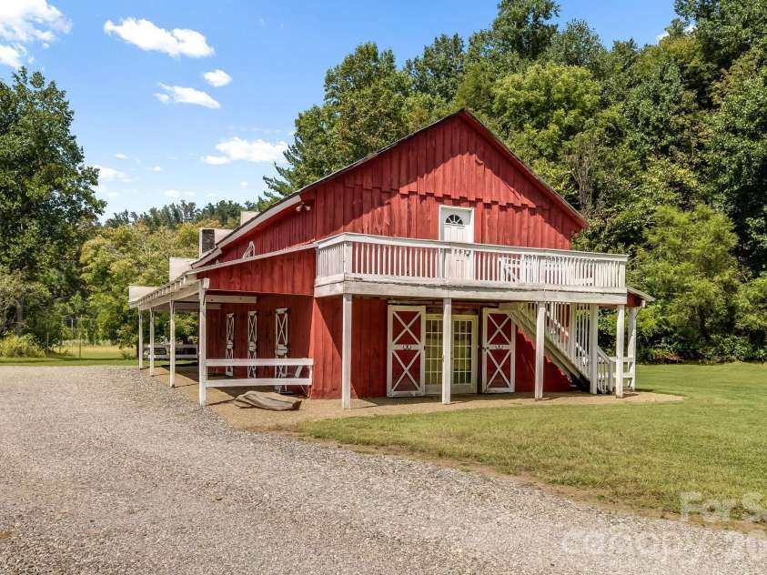 632 and 656 Fork Road, Barnardsville, NC 28709.  MLS# CAR4421334, YatesRealty ID 49636. 