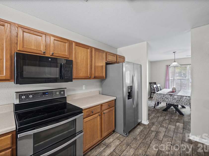 841 Brunswick Drive, Rock Hill, SC 29730.  MLS# CAR4422548, YatesRealty ID 49637. 