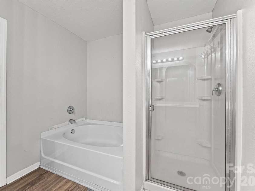 841 Brunswick Drive, Rock Hill, SC 29730.  MLS# CAR4422548, YatesRealty ID 49637. 
