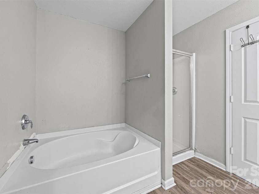 841 Brunswick Drive, Rock Hill, SC 29730.  MLS# CAR4422548, YatesRealty ID 49637. 