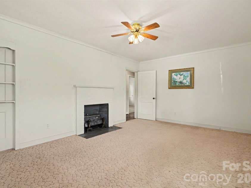 968 Hampton Grace Avenue, Lancaster, SC 29720.  MLS# CAR4422120, YatesRealty ID 49639. 