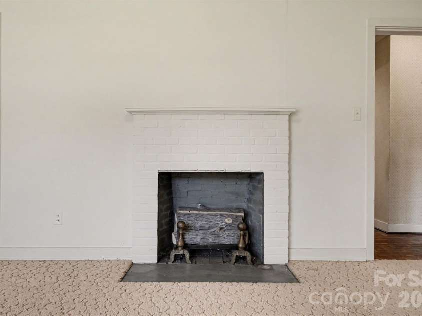 968 Hampton Grace Avenue, Lancaster, SC 29720.  MLS# CAR4422120, YatesRealty ID 49639. 