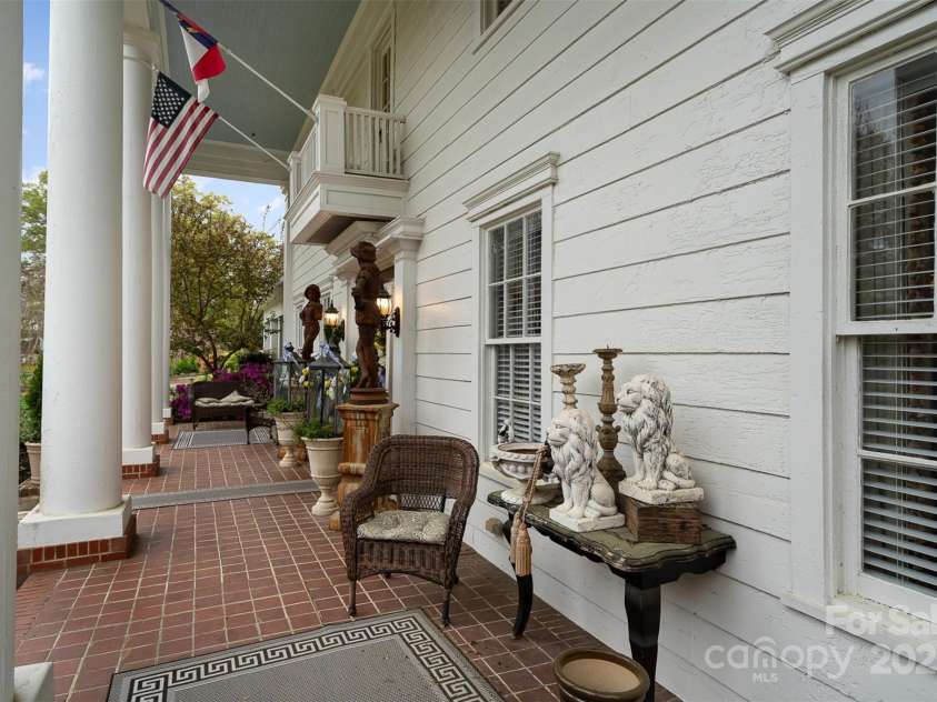 1313 York Road, Gastonia, NC 28052.  MLS# CAR4238759, YatesRealty ID 4964. 