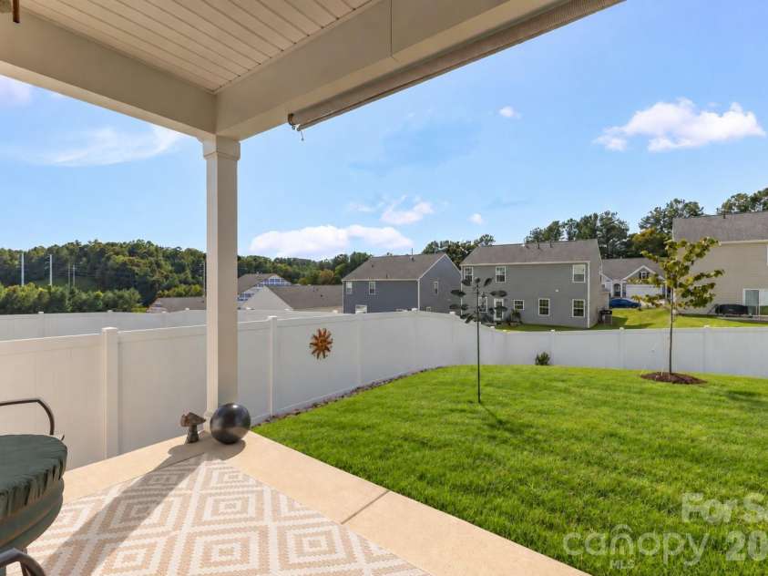 3865 Maxwell Henry Lane, Conover, NC 28613.  MLS# CAR4422175, YatesRealty ID 49640. 